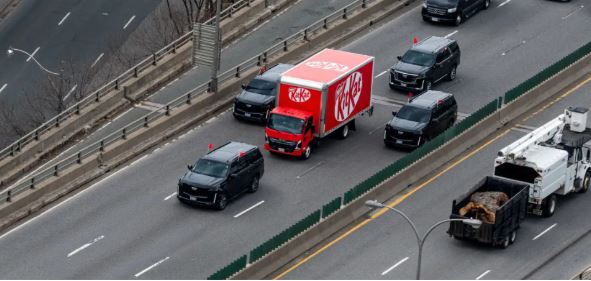 Roubo de carga vira ação de marketing e impulsiona visibilidade da KitKat Roubo de carga vira ação de marketing e impulsiona visibilidade da KitKat