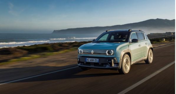 Com Twingo E-Tech elétrico, Renault aposta no design como principal influência de compra Com Twingo E-Tech elétrico, Renault aposta no design como principal influência de compra