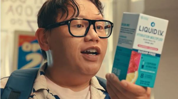 Samsung e Liquid I.V. apostam no universo de Homem-Aranha para impulsionar campanhas de marketing Samsung e Liquid I.V. apostam no universo de Homem-Aranha para impulsionar campanhas de marketing
